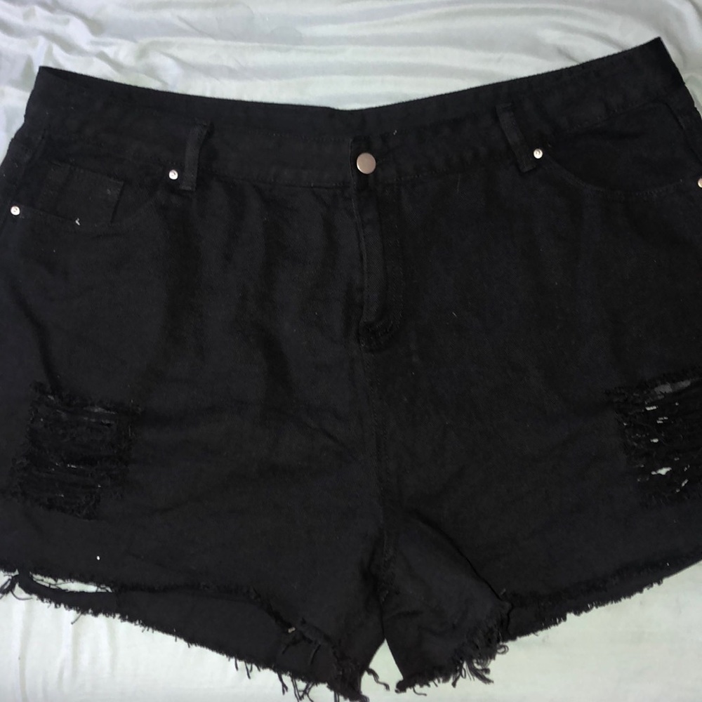 SHEIN distressed black shorts